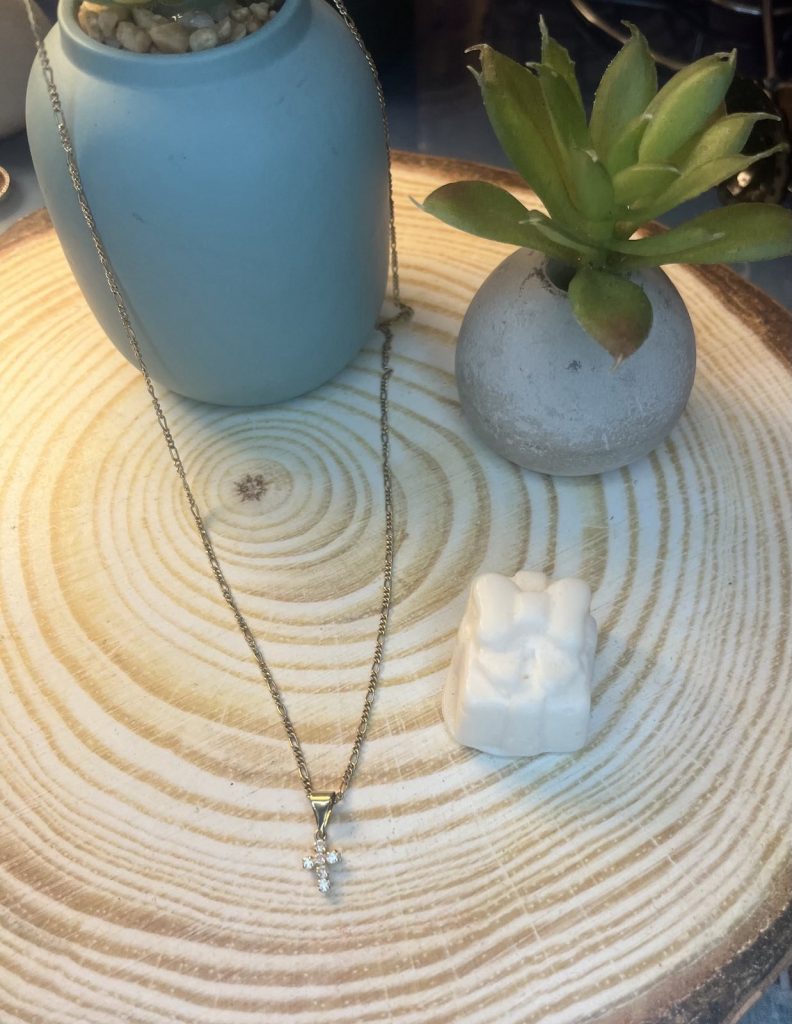 ✨ UShine.gr: Ατσάλινο κολιέ σταυρός με λαμπερές πέτρες No 1489