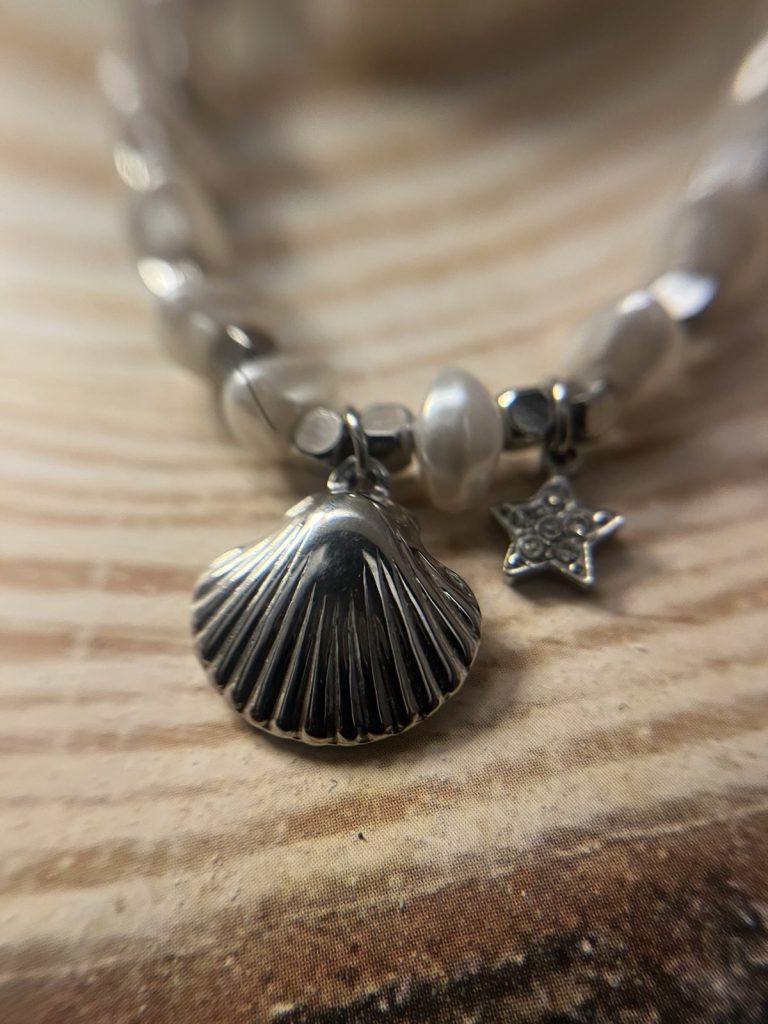 ✨ UShine.gr: Βραχιόλι με Πέρλες & Θαλασσινά Στοιχεία από Ανοξείδωτο Ατσάλι No 2001