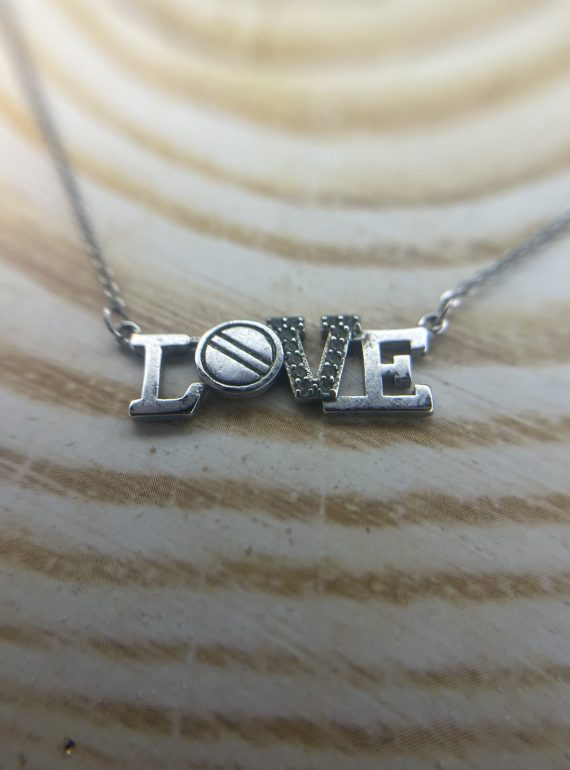 ✨ UShine.gr: Κολιέ LOVE Ασημί με Διακριτικές Λεπτομέρειες No 2011