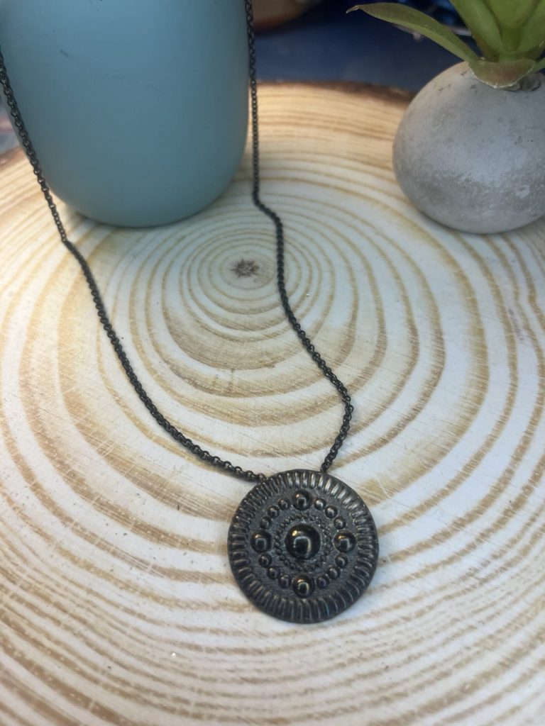 ✨ UShine.gr: Χειροποίητο Μαύρο Κολιέ Δίσκος Ethnic Σχέδιο No 2013