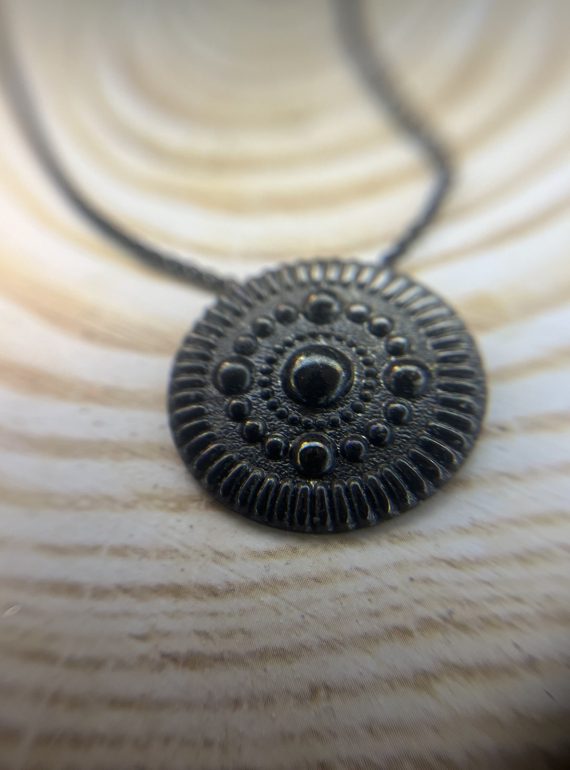 ✨ UShine.gr: Χειροποίητο Μαύρο Κολιέ Δίσκος Ethnic Σχέδιο No 2013