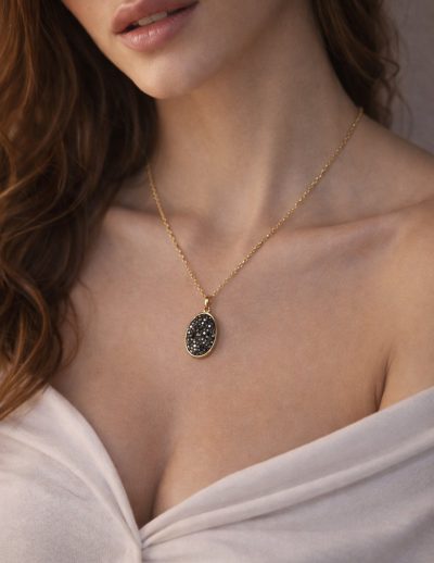 ✨ UShine.gr: Χρυσό Κολιέ Οβάλ με Μαύρα Κρύσταλλα No 2014