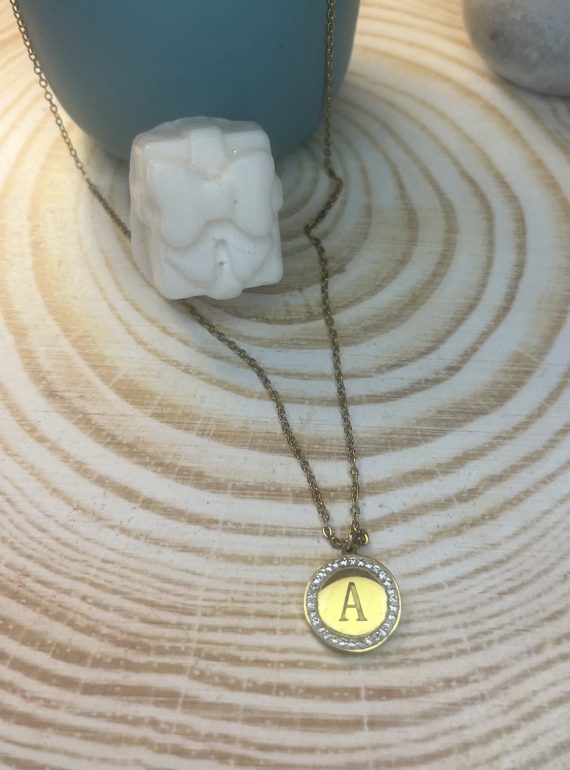 ✨ UShine.gr: Χρυσό Κολιέ Μονόγραμμα με Κρύσταλλα No 2016