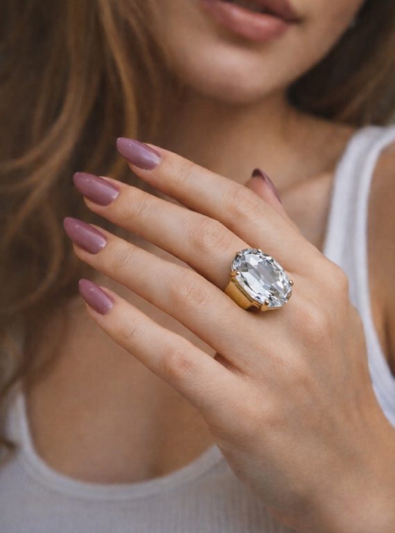 ✨ UShine.gr: Χειροποίητο Δαχτυλίδι Statement με Διάφανο Οβάλ Κρύσταλλο No 7032