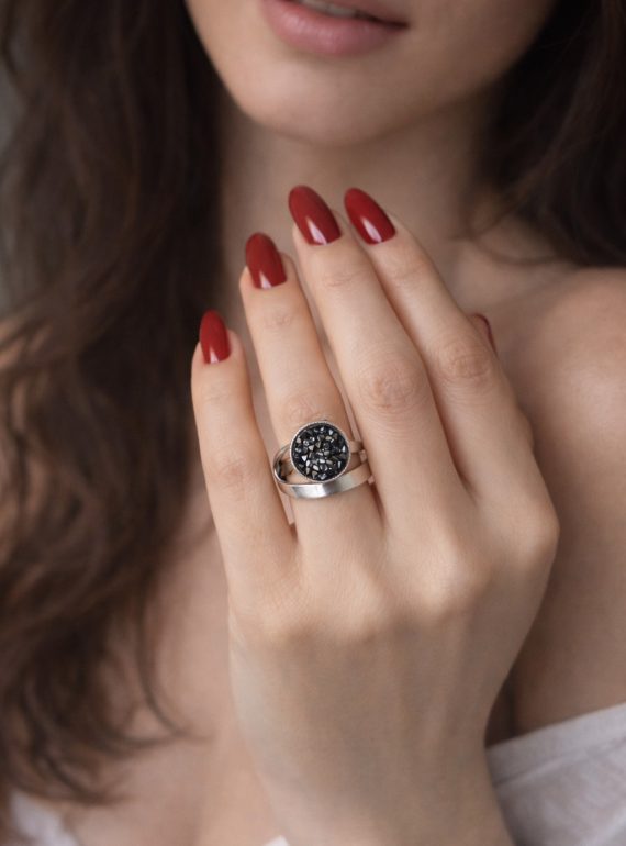 ✨ UShine.gr: Χειροποίητο Δαχτυλίδι Στρογγυλό με Μαύρα Κρύσταλλα No 7036