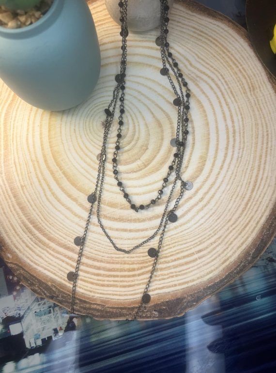 ✨ UShine.gr: Τριπλό Κολιέ με Μαύρες Δισκέτες & Αλυσίδες No 6051