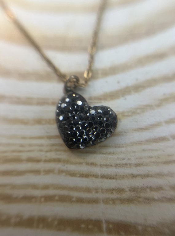 ✨ UShine.gr: Κολιέ Καρδιά με Μαύρα Ζιργκόν σε Χρυσή Αλυσίδα No 6052