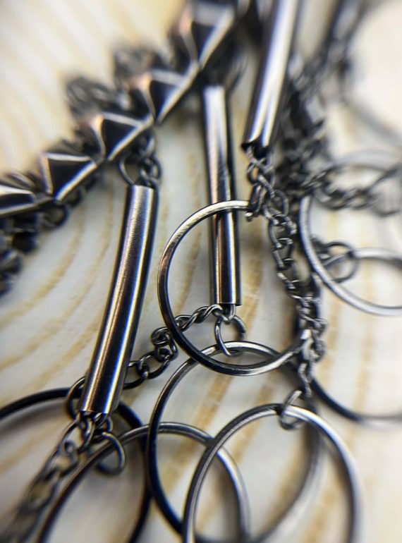 ✨ UShine.gr: Statement Κολιέ Μαύρο με Κύκλους & Γεωμετρικά Στοιχεία No 6055