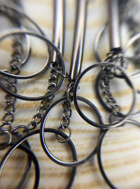 ✨ UShine.gr: Statement Κολιέ Μαύρο με Κύκλους & Γεωμετρικά Στοιχεία No 6055