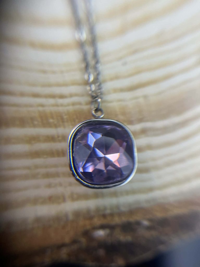 ✨ UShine.gr: Silver Necklace με Μωβ Κρύσταλλο No 6060