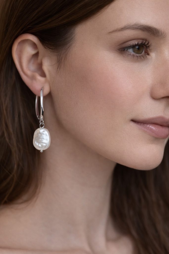 ✨ UShine.gr: Ατσάλινα Σκουλαρίκια Κρίκοι με Λευκό Μαργαριταρένιο Στοιχείο No 6001