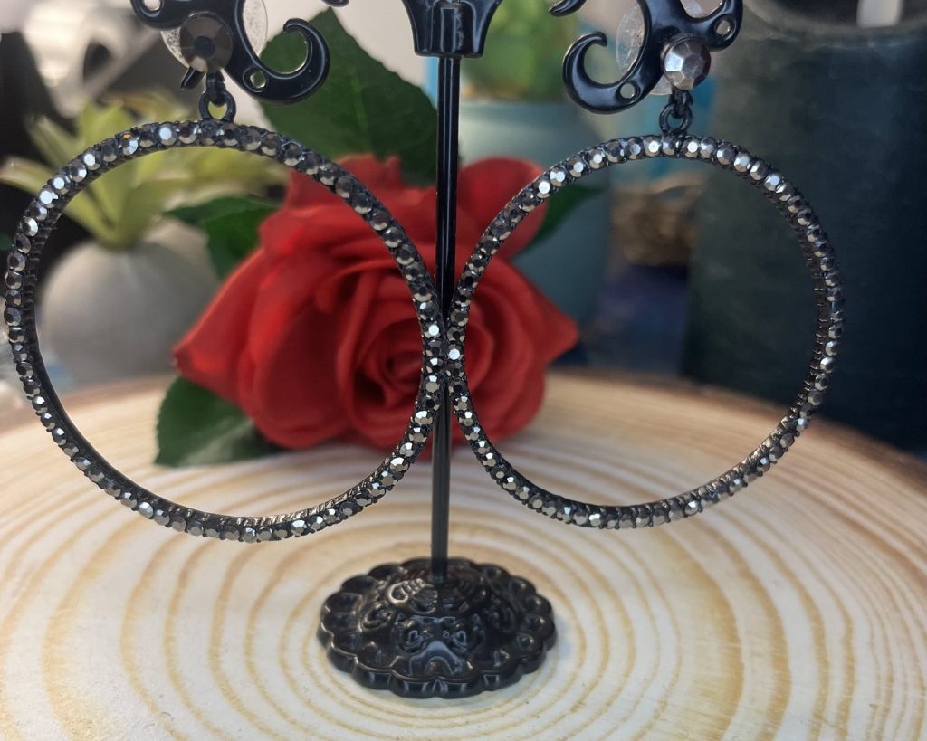 ✨ UShine.gr: Μαύρα Statement Σκουλαρίκια Κρίκοι με Στρας No 6003