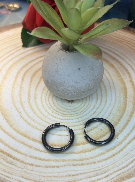 ✨ UShine.gr: Μαύροι Minimal Κρίκοι από Ανοξείδωτο Ατσάλι No 6006