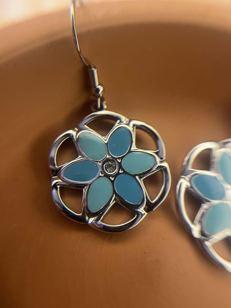 ✨ UShine.gr: Ατσάλινα Σκουλαρίκια Λουλούδι με Τιρκουάζ Λεπτομέρειες No 6009