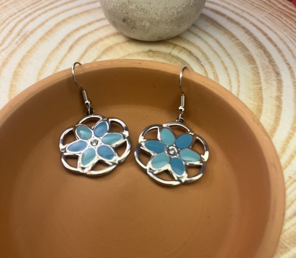 ✨ UShine.gr: Ατσάλινα Σκουλαρίκια Λουλούδι με Τιρκουάζ Λεπτομέρειες No 6009