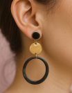 ✨ UShine.gr: Statement Σκουλαρίκια Κύκλος σε Μαύρο & Χρυσό No 6010