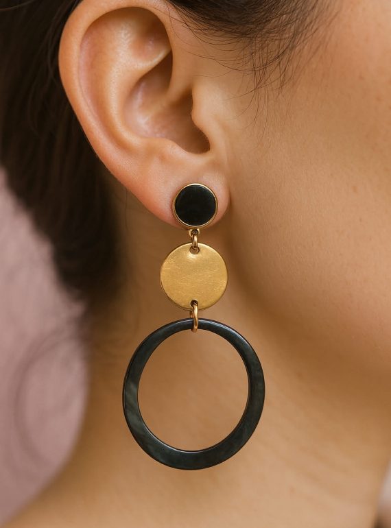 ✨ UShine.gr: Statement Σκουλαρίκια Κύκλος σε Μαύρο & Χρυσό No 6010