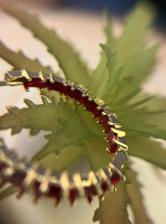 ✨ UShine.gr: Κρίκοι με Κόκκινες Πέτρες σε Χρυσή Βάση No 6013