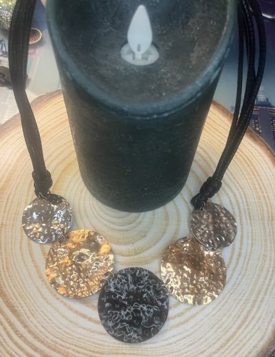 ✨ UShine.gr: Χειροποίητο Κολιέ Statement με Σφυρήλατους Δίσκους No 8002