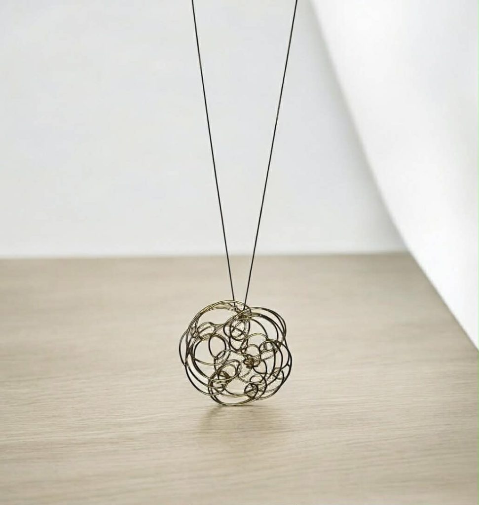 ✨ UShine.gr: Χειροποίητο Μακρύ Κολιέ Κύκλος από Σύρμα No 8006