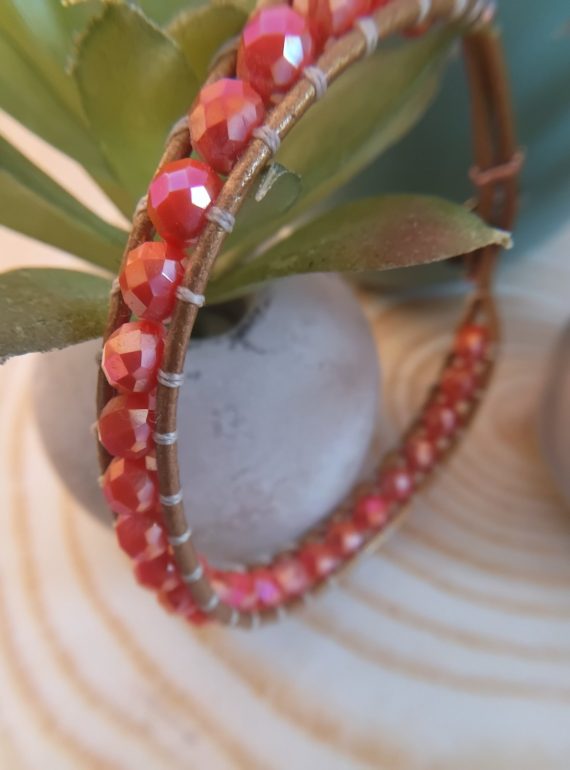 ✨ dreasuregift: Χειροποίητο Βραχιόλι Sunset Beads με Κοραλλί Κρυστάλλινες Χάντρες Αιματίτη & Δερμάτινη Πλέξη No 110002