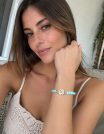 ✨ UShine.gr: Ελαστικό Βραχιόλι με Μαύρες & Πετρόλ Χάντρες και Χρυσές Λεπτομέρειες No 4123